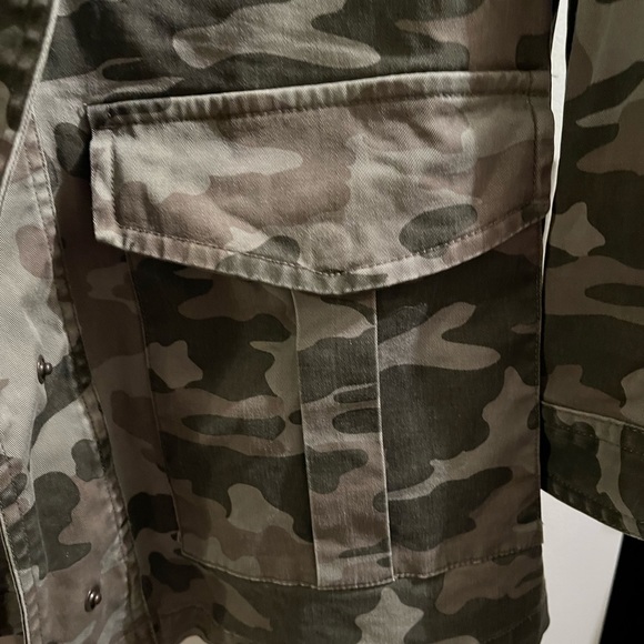 Camo jacket - Picture 5 of 6
